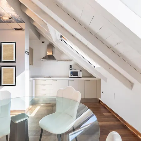 Apartmanhotel White Loft 4*