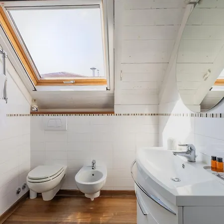 Aparthotel White Loft 4*