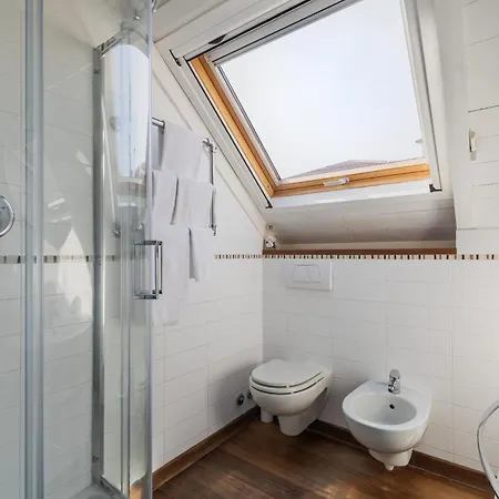 Apartahotel White Loft 4*