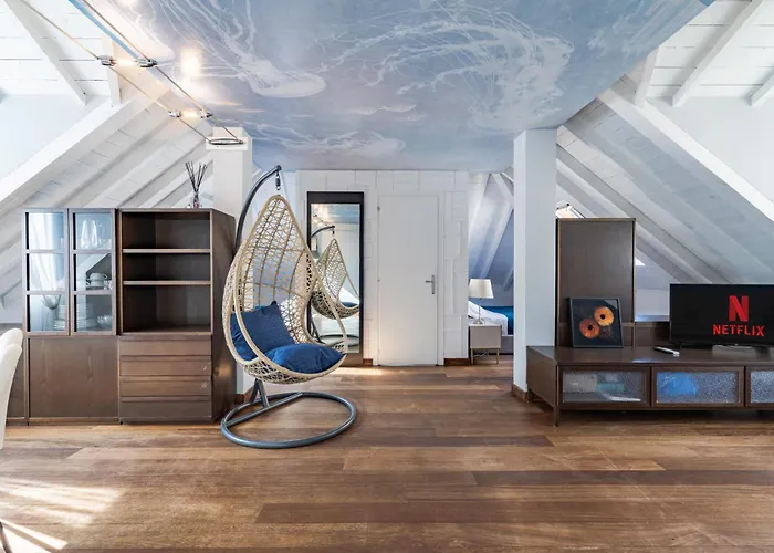 White Loft Aparthotel