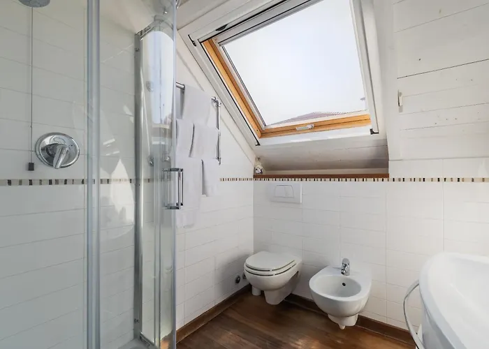 Aparthotel White Loft 4*